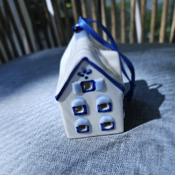 Ceramic House Ornament with Blue Accents - Picture 5 of 6
